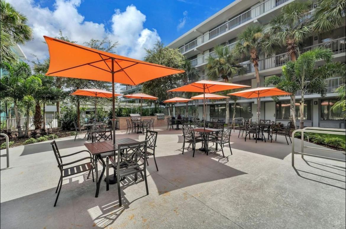 The Irlo Hotel Kissimmee Exterior photo